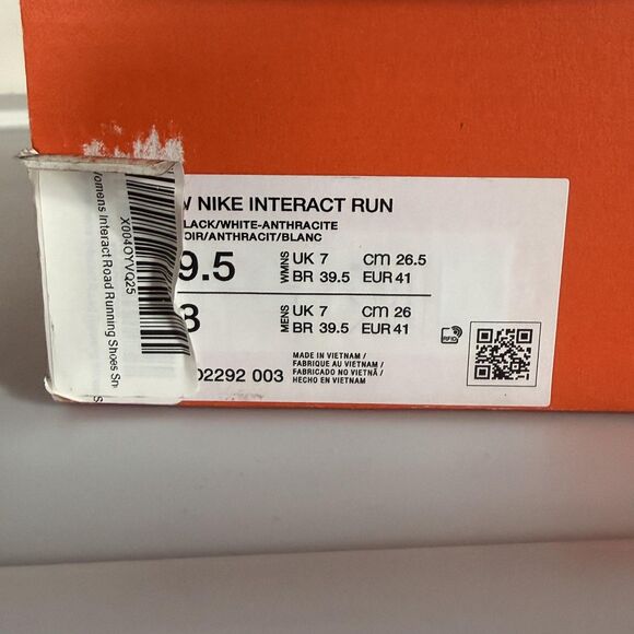 Nike Interact Run Shoes Womens Size 9.5 Black Road Running DX2292-003 Sneakers - Picture 11 of 12